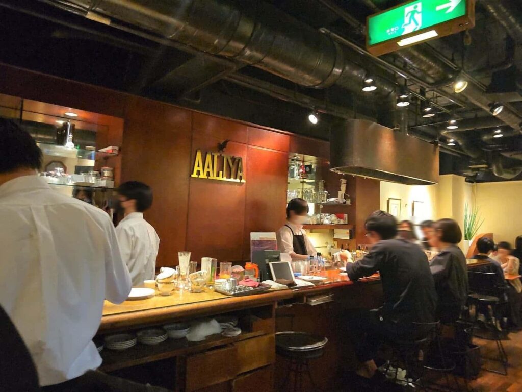 店内の様子1