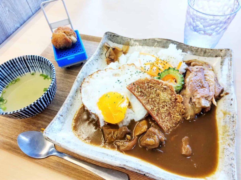 島風黒糖ソーキカレーの画像